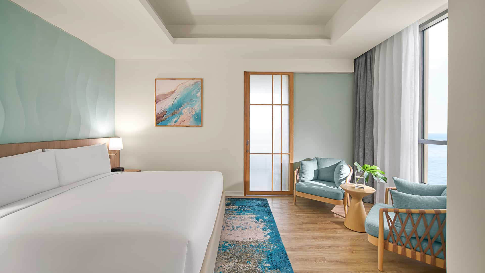 1 King Bed Suite