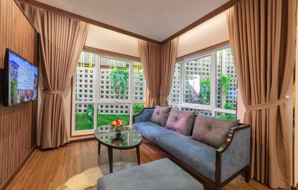 Phòng SENIOR SUITE