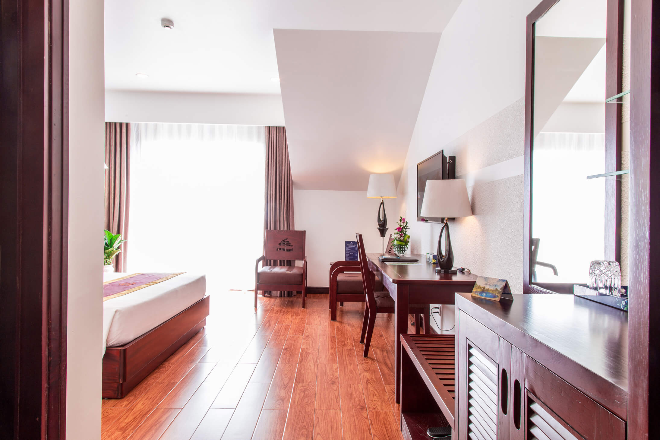 Phòng DELUXE - GARDEN VIEW