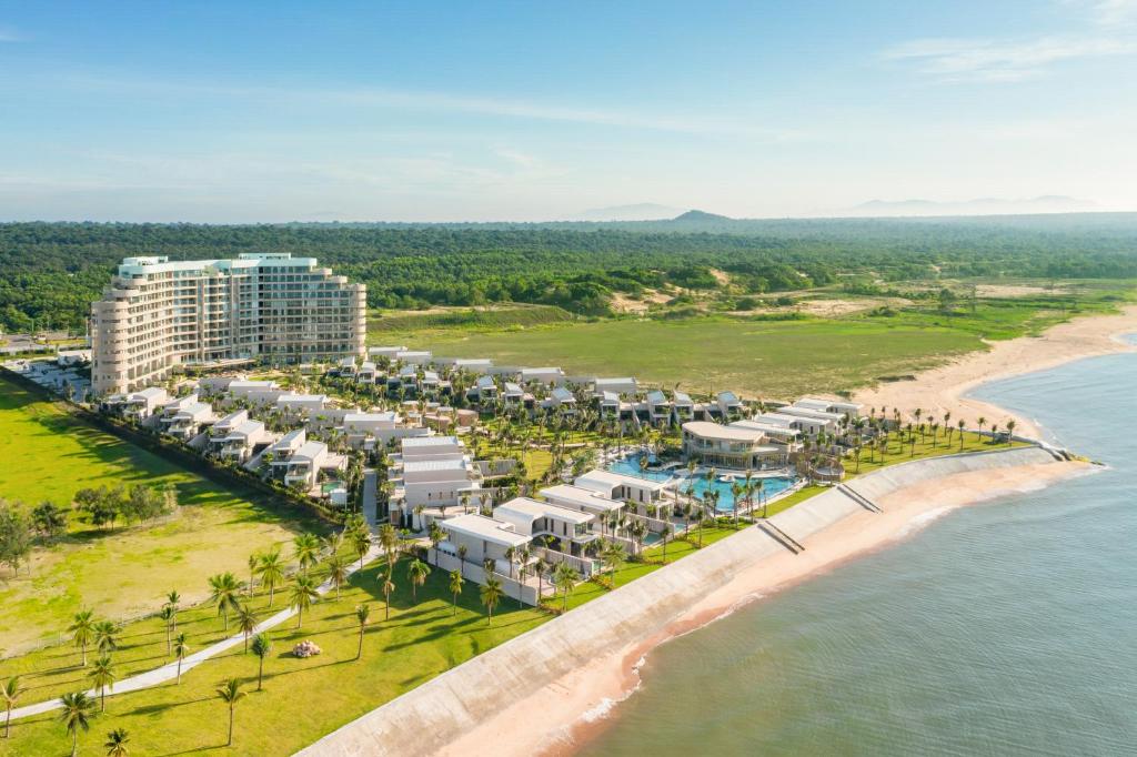 IXORA Ho Tram By Fusion