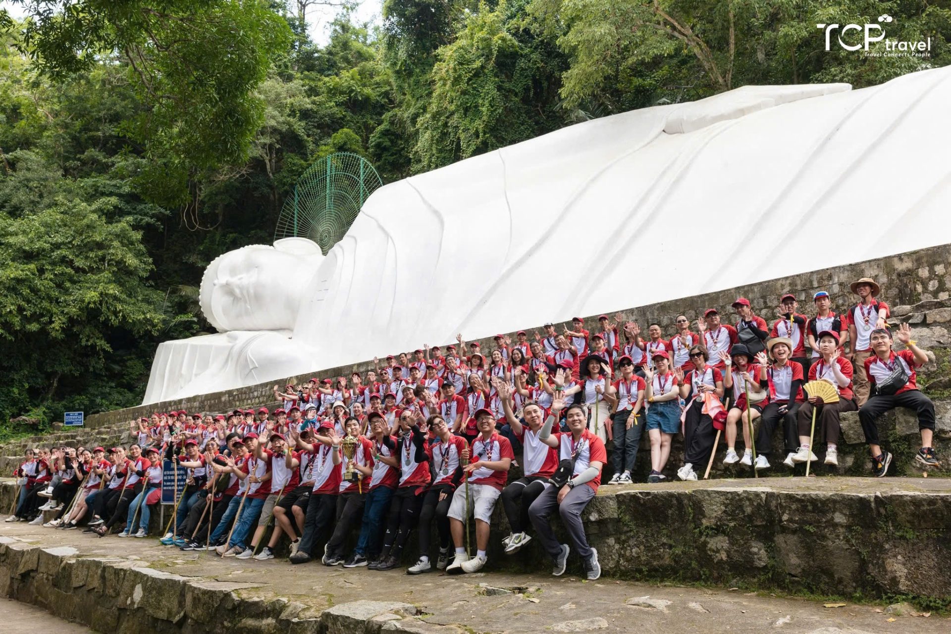TEAMBUILDING TREKKING – NÚI TÀ CÚ & MŨI NÉ 2N1Đ