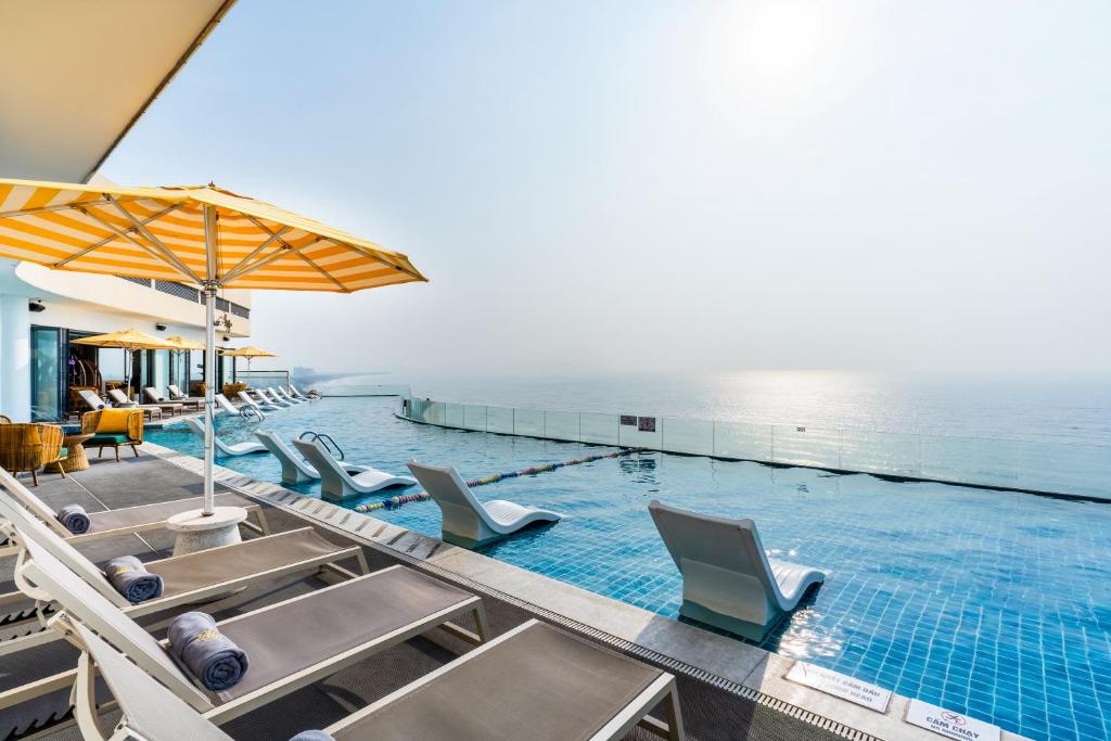 COMBO – VIAS VŨNG TÀU HOTEL 5 SAO – 2N1Đ