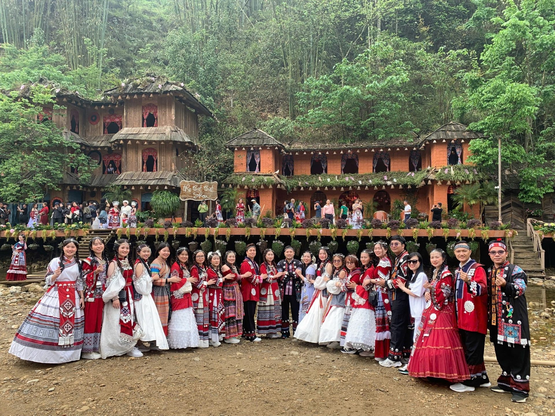 TEAMBUILDING – SAPA 4N3Đ