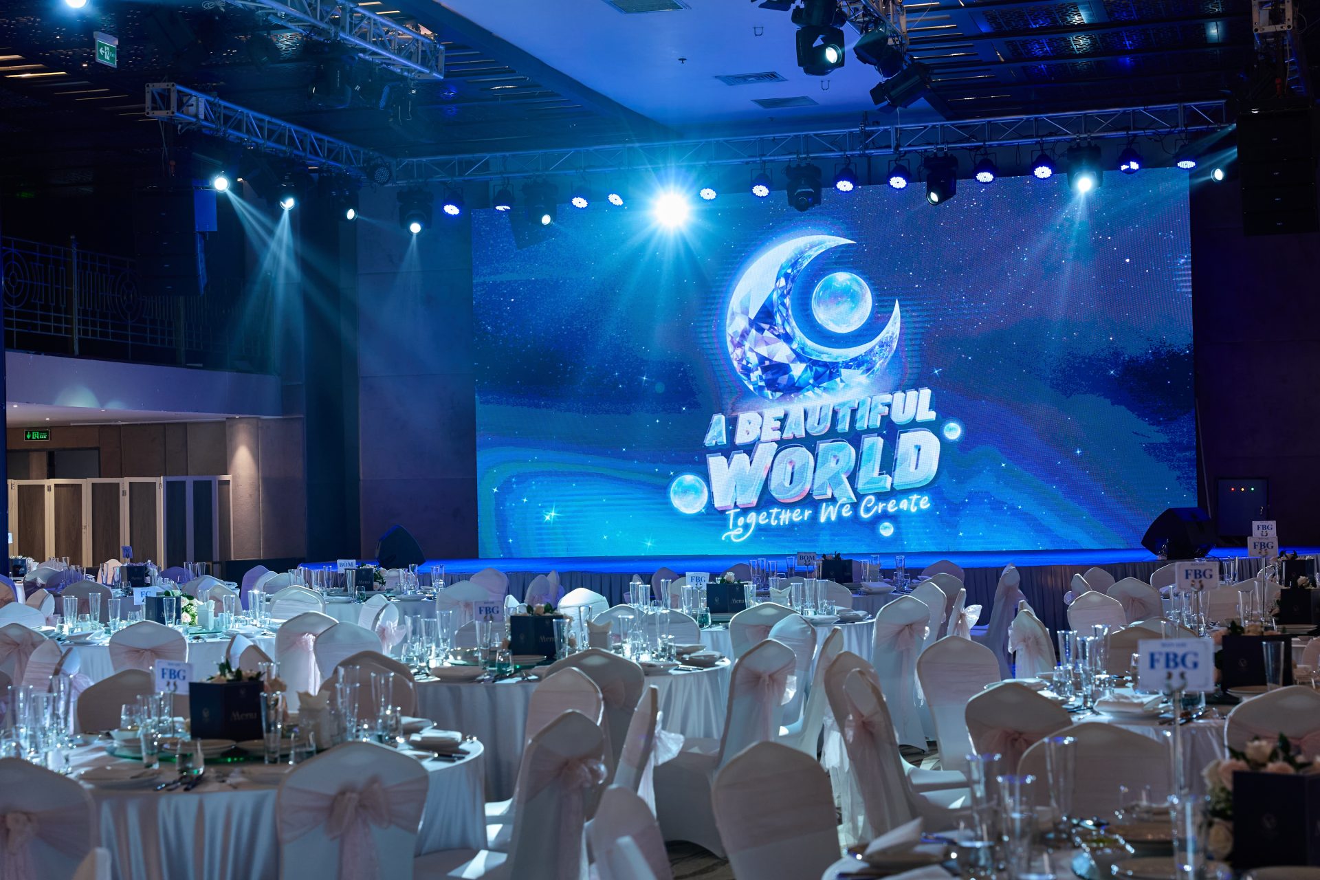 YEAR END PARTY – HỒ CHÍ MINH